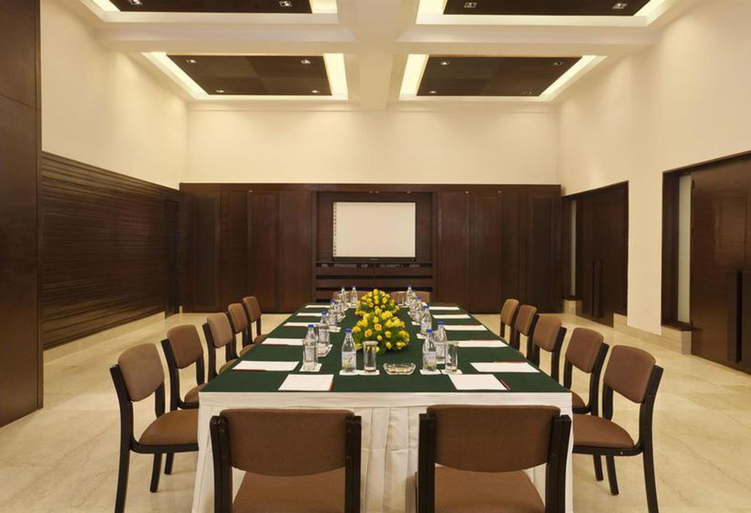 Trident Agra Hotel Agra  Eksteriør billede Meeting room