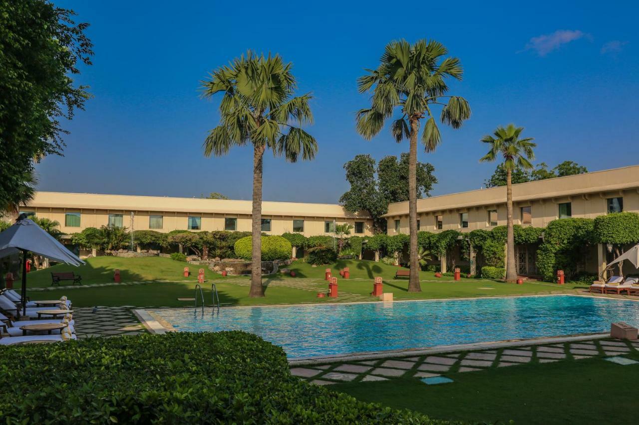 Trident Agra Hotel Agra  Eksteriør billede The Oberoi, Gurgaon